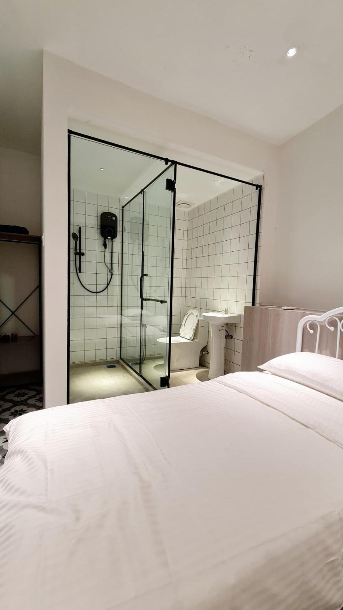 Stewart Hotel At 67 By Evr - Newly Renovated 2024 George Town Dış mekan fotoğraf